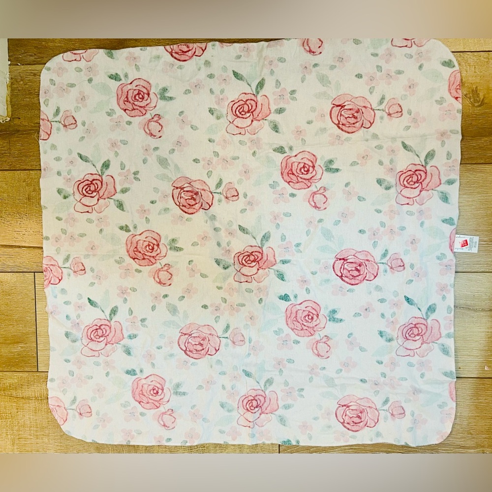 NWOT Floral Baby Girl Swaddle Blanket - Picture 4 of 4